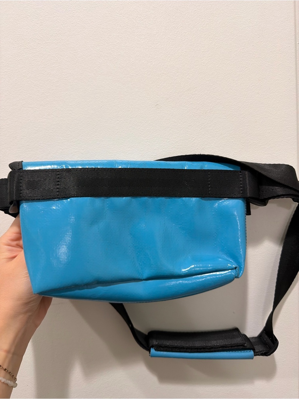 Freitag F40 JAMIE Sky Blue Sling Unisex Crossbody Messenger Hip Bag - Picture 5 of 13